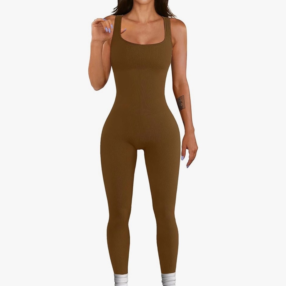 NWT OQQ brown Women's Jumpsuits Ribbed One Piece Sleeveless Yoga Exercise Medium